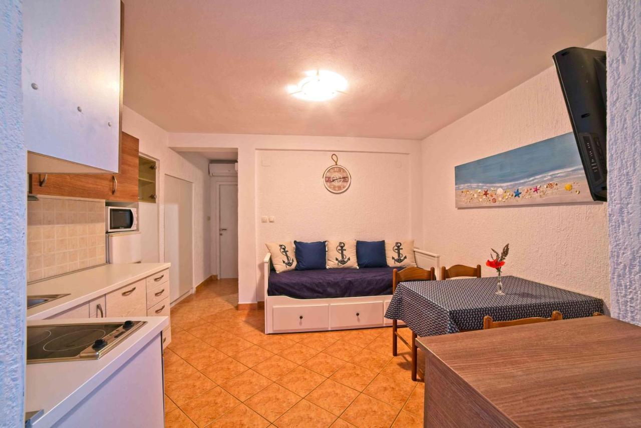 Beach Villa Ema Supetarska Draga Kültér fotó