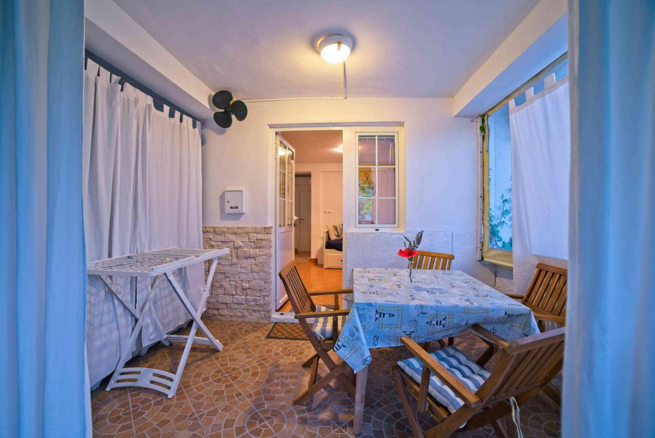 Beach Villa Ema Supetarska Draga Kültér fotó