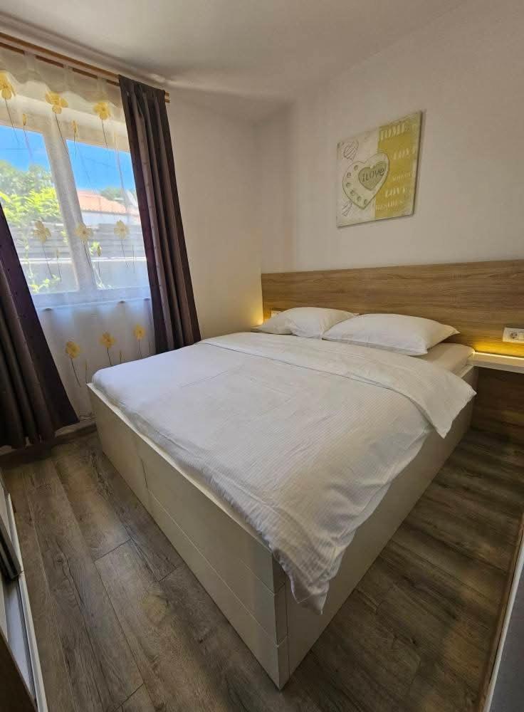 Beach Villa Ema Supetarska Draga Kültér fotó